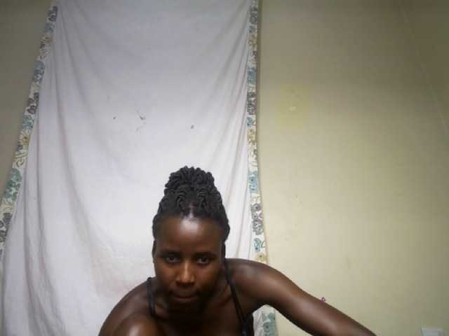 sexxy-girl live cam on BongaCams