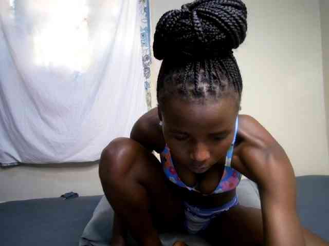 sexxy-girl webcam