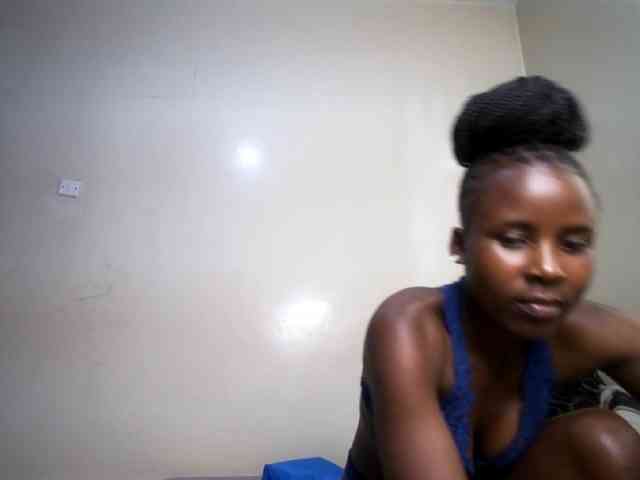Model: sexxy-girl