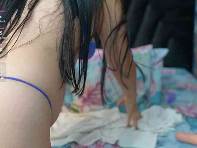 Model: MatureDesiree