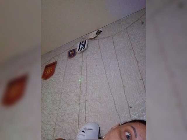 Yullia25