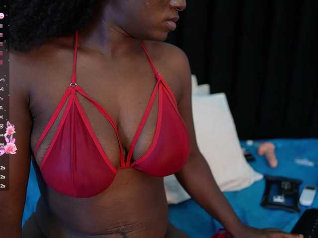 CocoaBarbie live cam on BongaCams