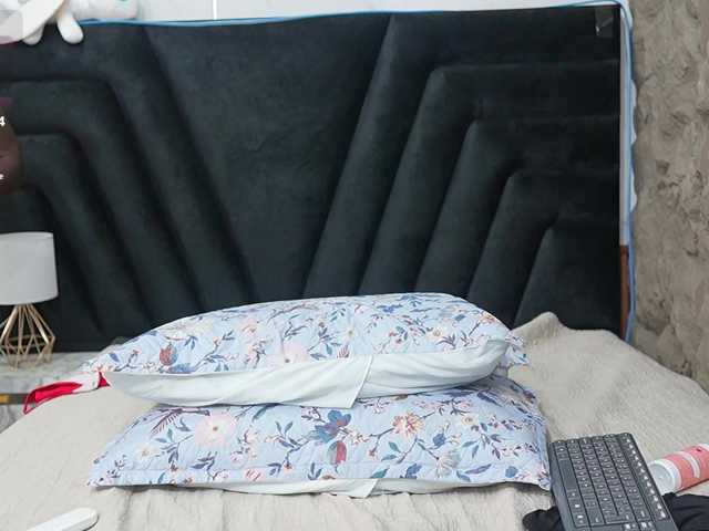 CocoaBarbie live cam on BongaCams