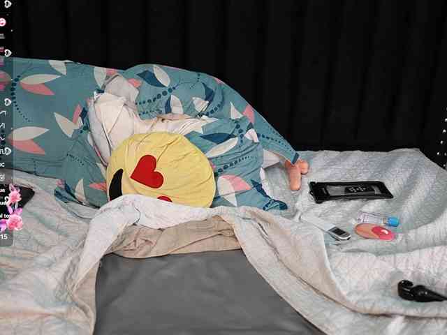 CocoaBarbie webcam