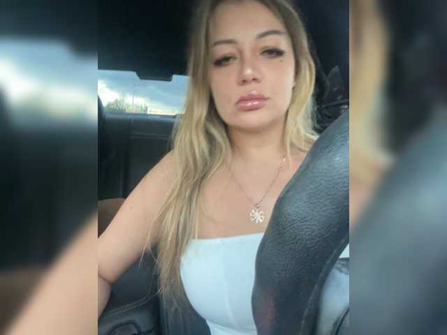 Sweet-wolf1 Live Cam on BongaCams