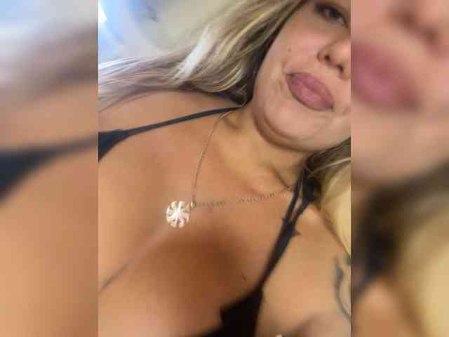Sweet-wolf1 webcam