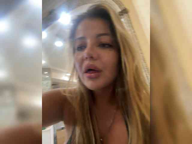 Sweet-wolf1 webcam