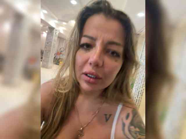 Sweet-wolf1 webcam