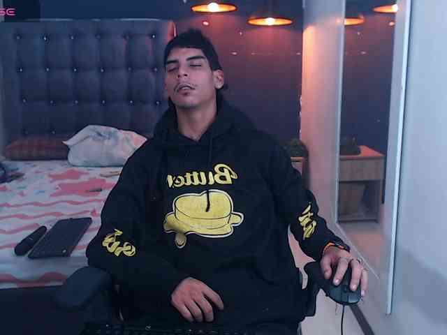 PervertBoyXX Sex Cam Show
