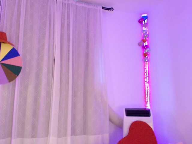 GinevraLee live cam on BongaCams