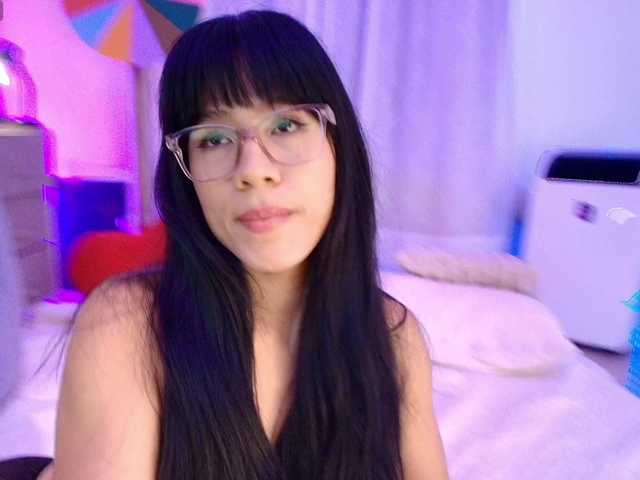GinevraLee live cam on BongaCams