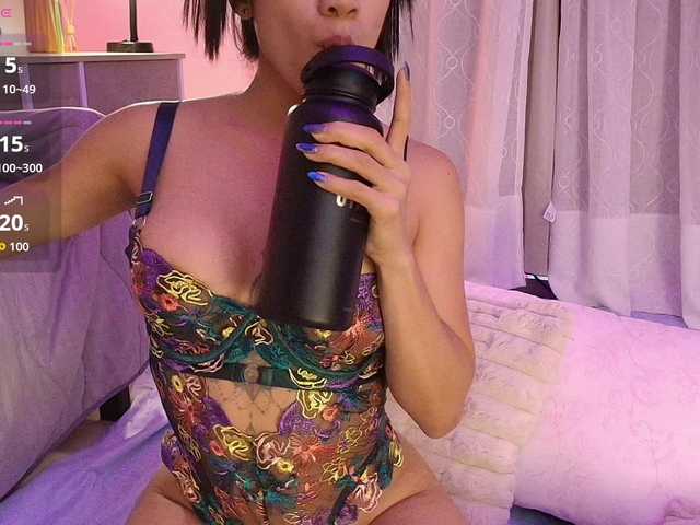 GinevraLee live cam on BongaCams