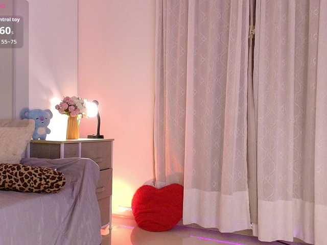 GinevraLee live cam on BongaCams