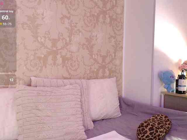 GinevraLee webcam