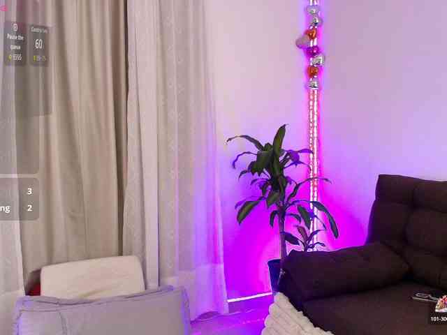 GinevraLee webcam