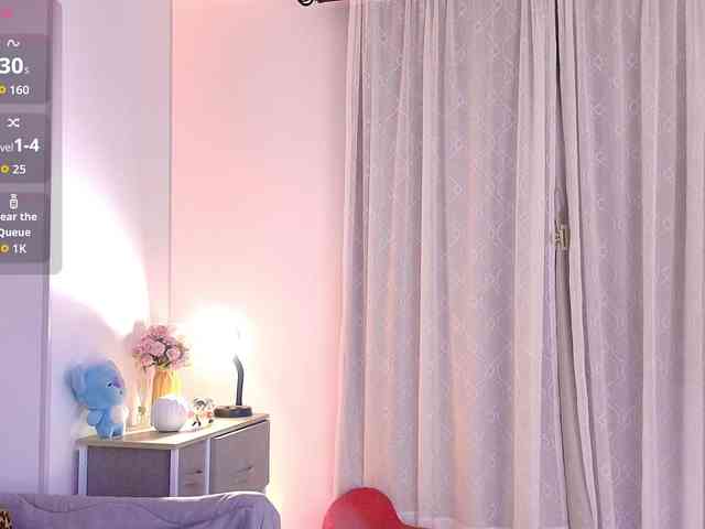 GinevraLee webcam