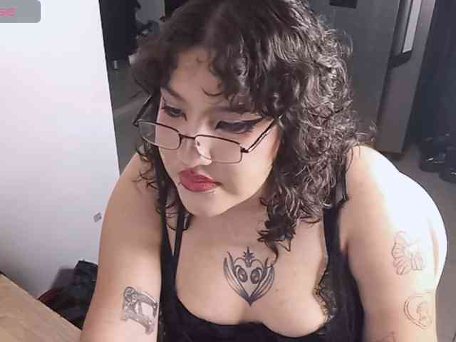 Samantha-Grim webcam