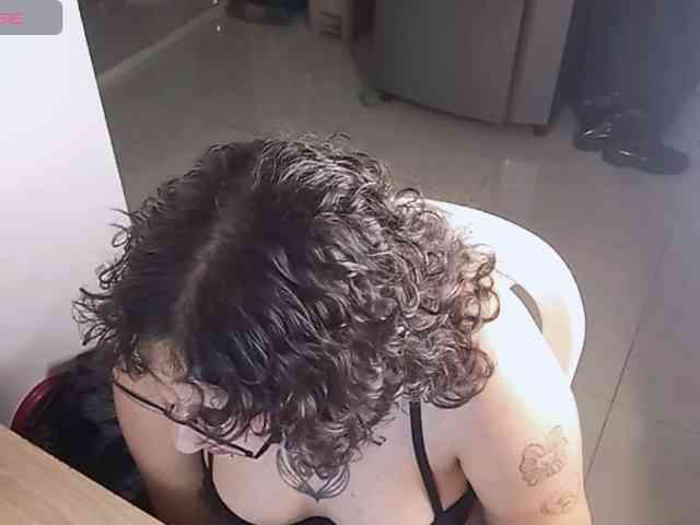 Samantha-Grim webcam