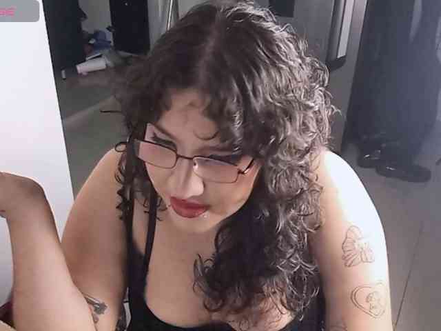 Samantha-Grim webcam