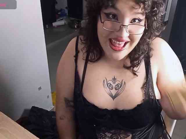 Samantha-Grim webcam