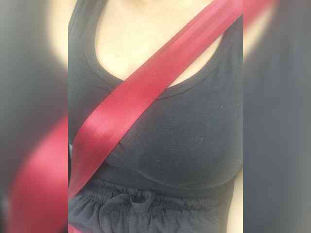 milana777-1-1 webcam