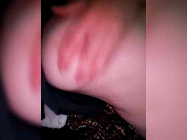 milana777-1-1 webcam