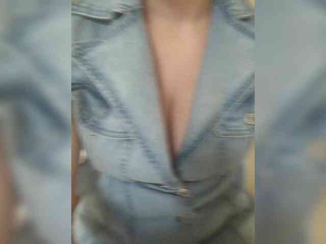 milana777-1-1 webcam