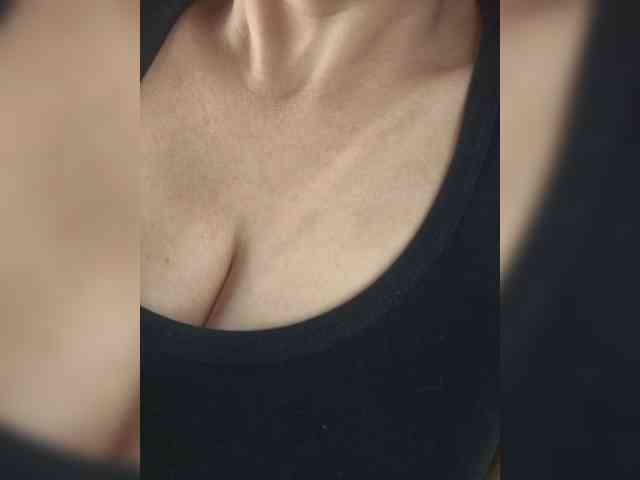 milana777-1-1 webcam