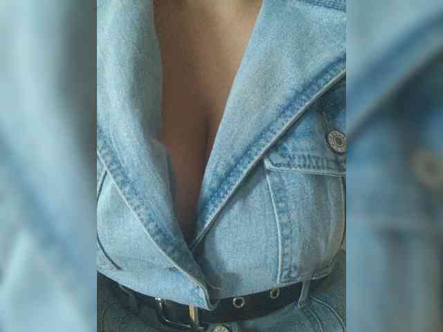 milana777-1-1 webcam