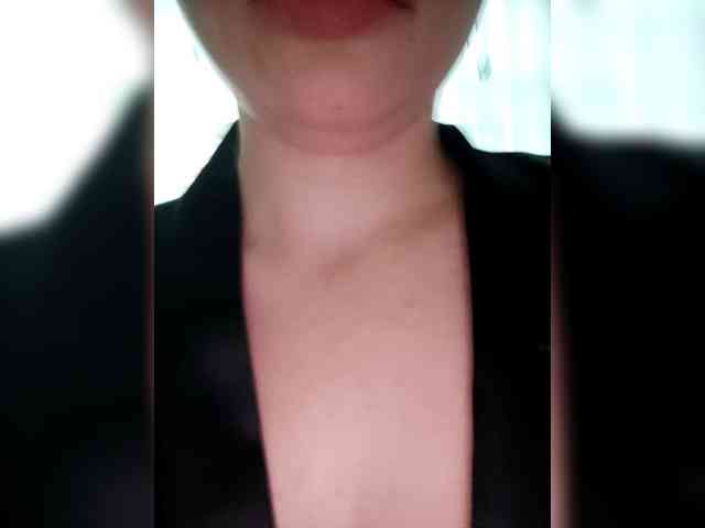 milana777-1-1 webcam