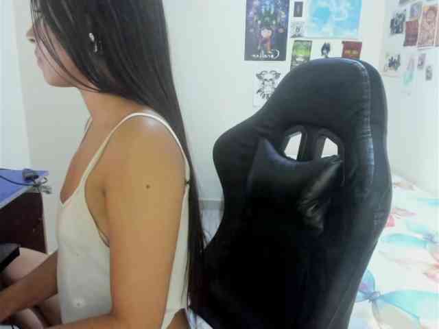 WishMollyxxx webcam