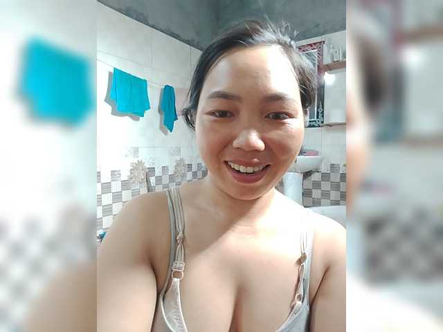 Lina1234 live cam on BongaCams