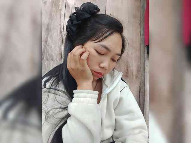 Lina1234 webcam