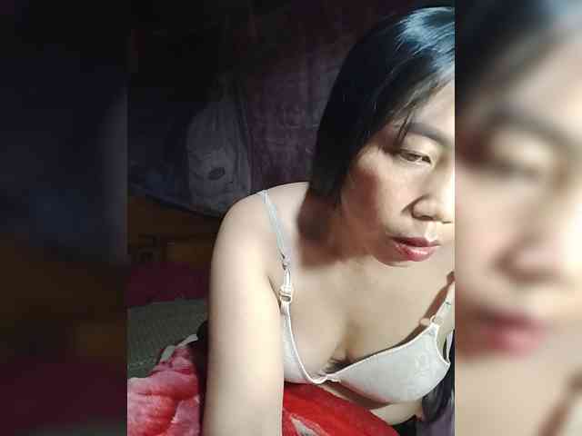 Lina1234 webcam