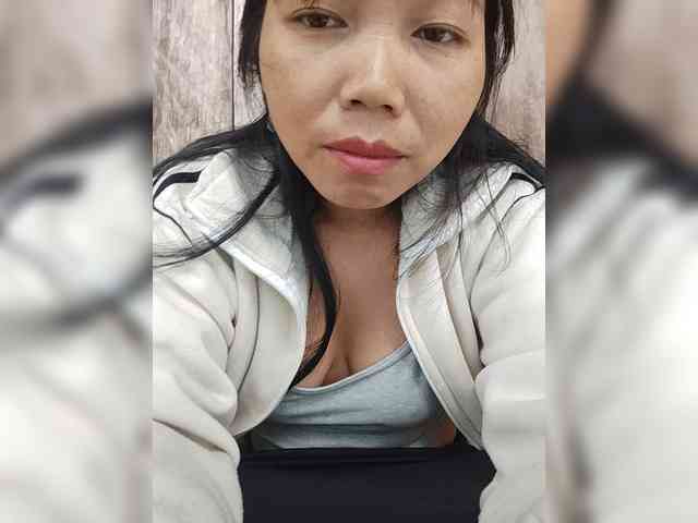 Lina1234 webcam