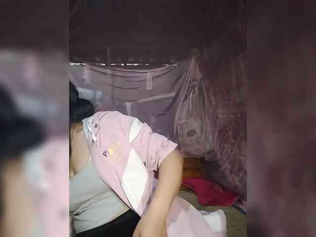 Lina1234 webcam