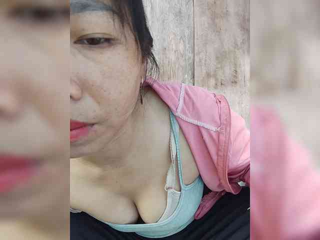 Lina1234 webcam