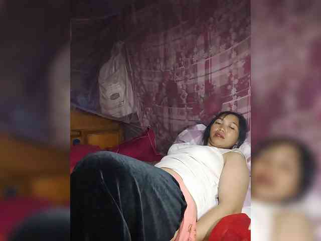 Lina1234 webcam