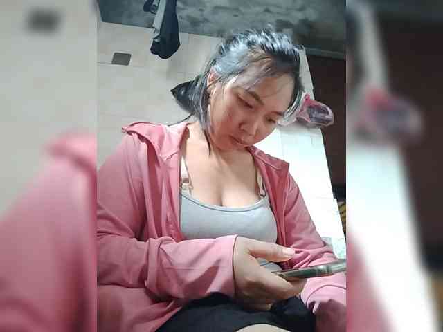 Lina1234 webcam