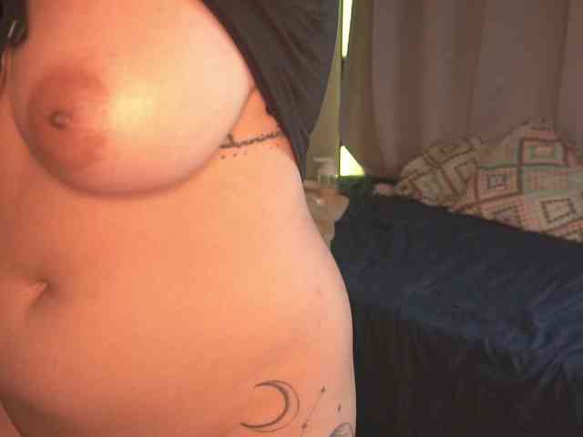 Modelo: littlefreckledLia