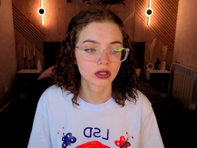 Wullwet-rav live cam on BongaCams