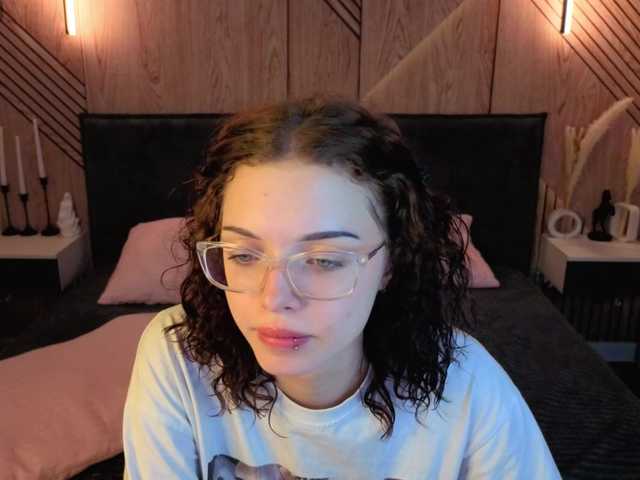 Wullwet-rav live cam on BongaCams