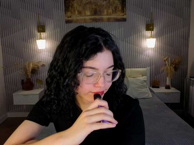 Wullwet-rav live cam on BongaCams