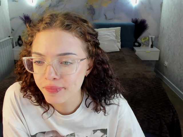 Wullwet-rav live cam on BongaCams
