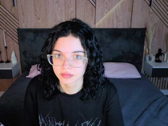 Wullwet-rav live cam on BongaCams
