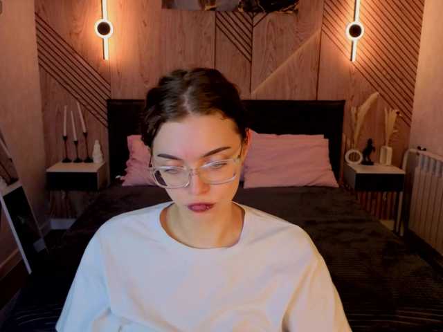 Wullwet-rav live cam on BongaCams