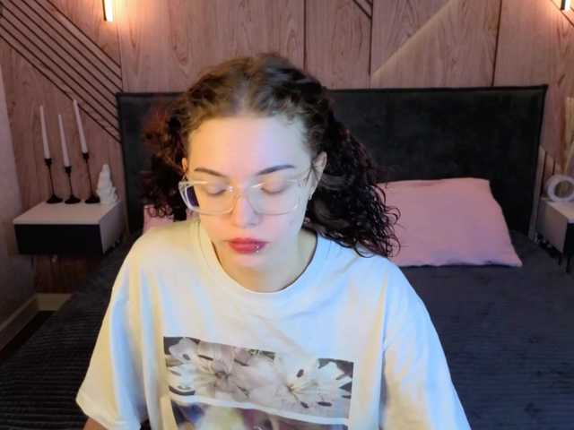 Wullwet-rav live cam on BongaCams