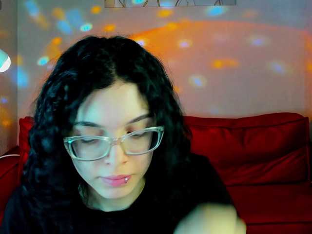 Wullwet-rav live cam on BongaCams