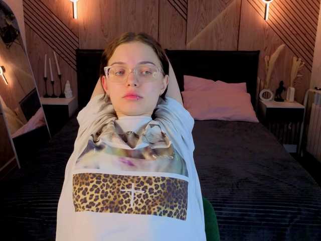 Wullwet-rav live cam on BongaCams