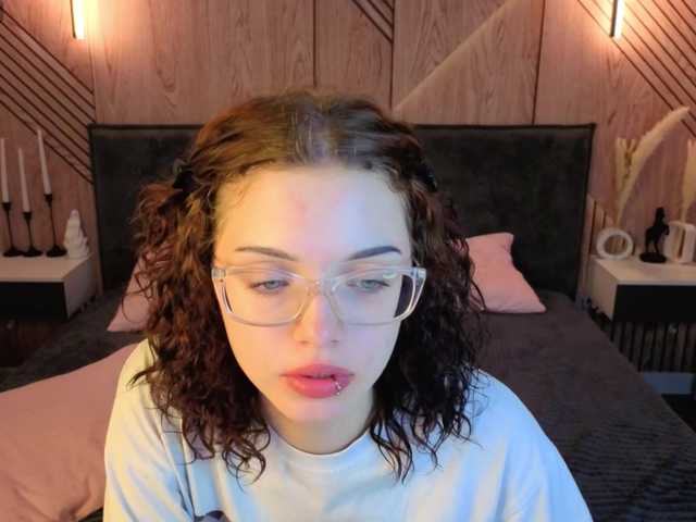 Wullwet-rav live cam on BongaCams